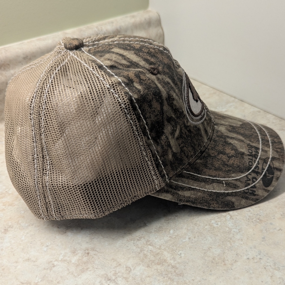 EUC π³ MOSSY OAK BOTTOMLAND π³Cap - Picture 2 of 7